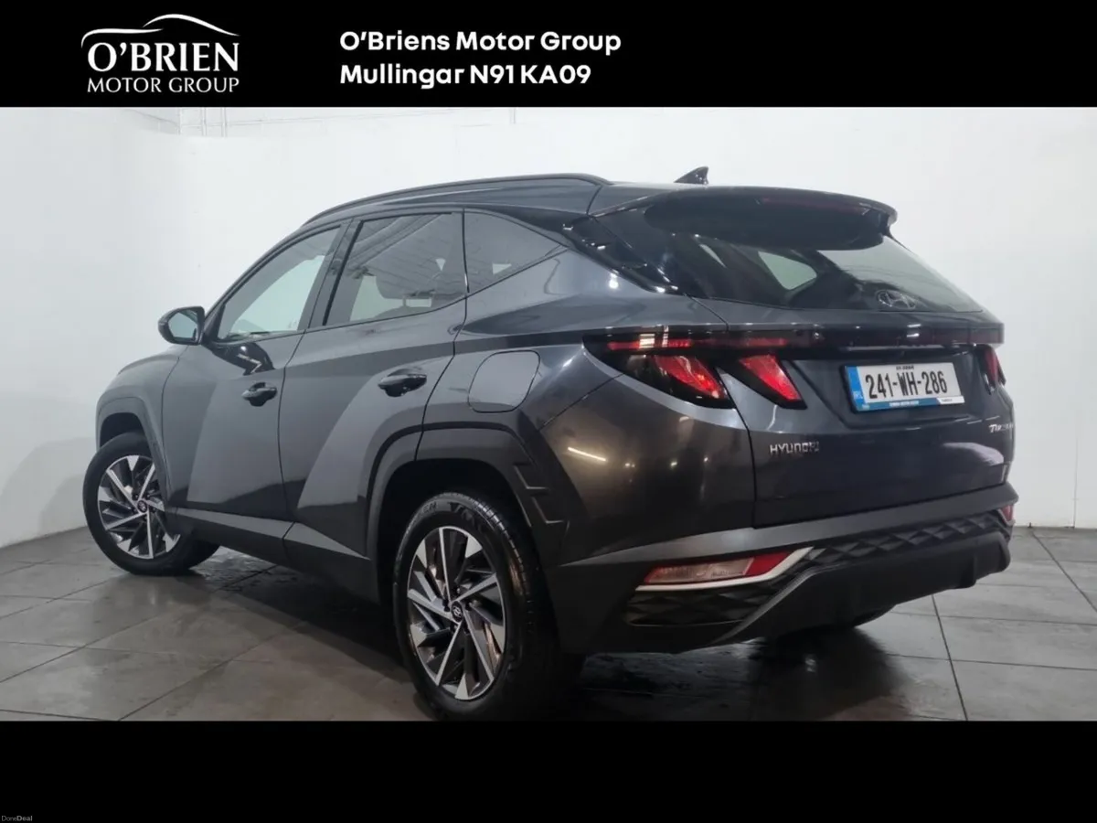 Hyundai Tucson 2WD Executive - Image 3