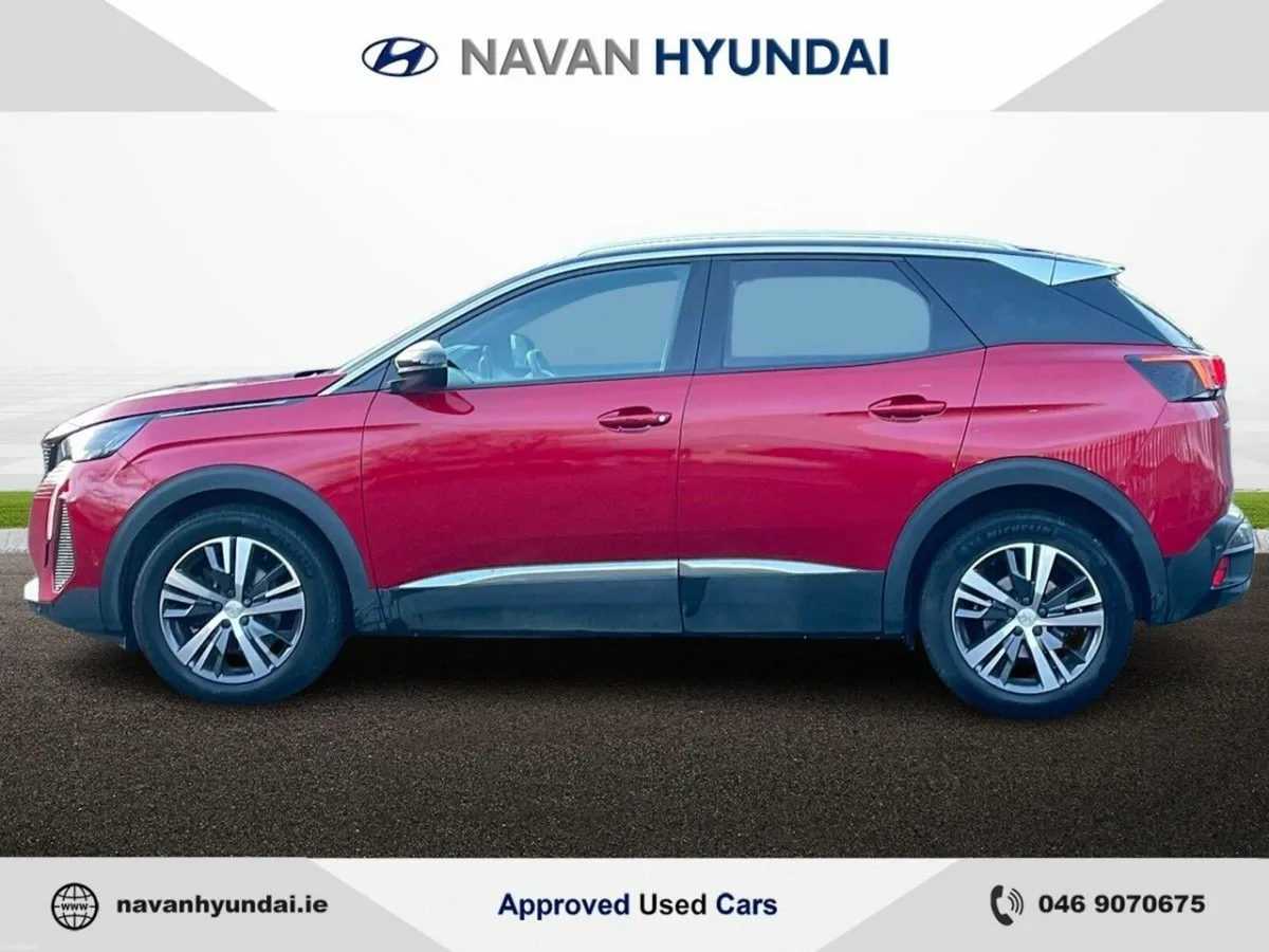 Peugeot 3008 1.2 PureTech 130bhp Auto 6.4 Allure - Image 4