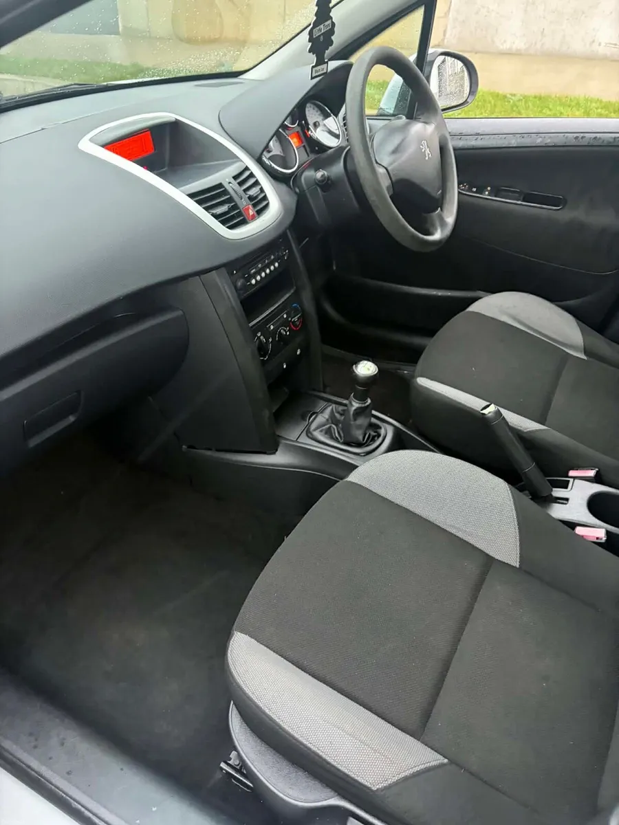09 Peugeot 207 NCT & tax - Image 4