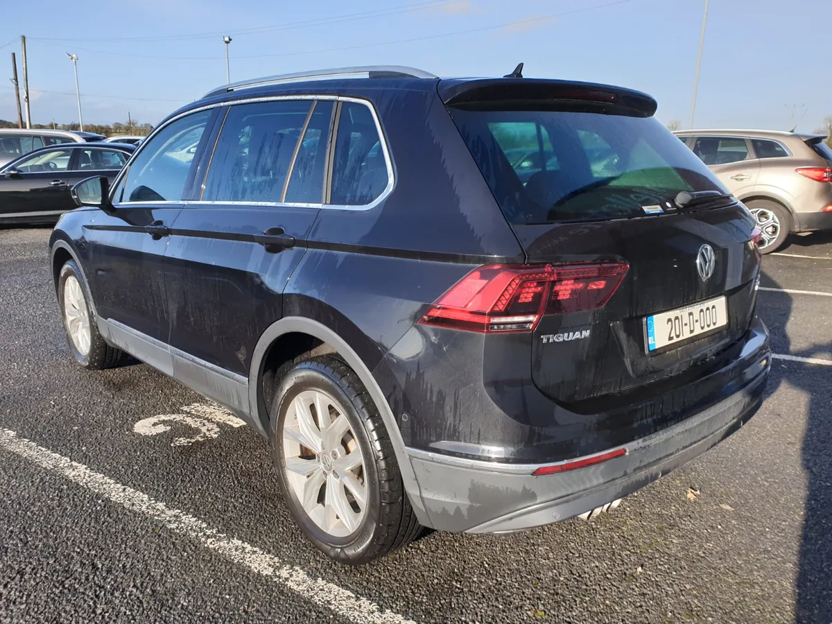 VOLKSWAGEN TIGUAN 2.0TDI HIGHLINE AUTO 4WD - Image 4
