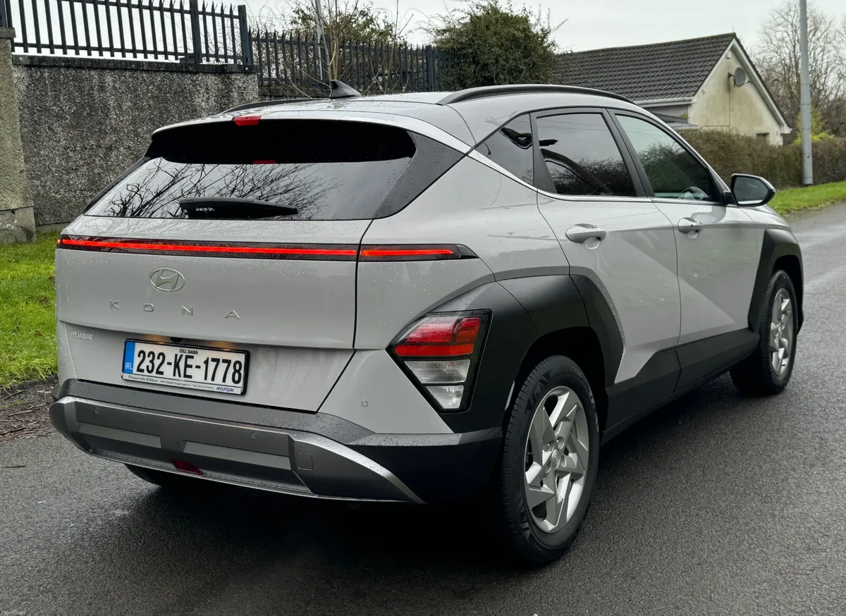 Hyundai KONA ELEGANCE Facelift - 2023 - Image 4