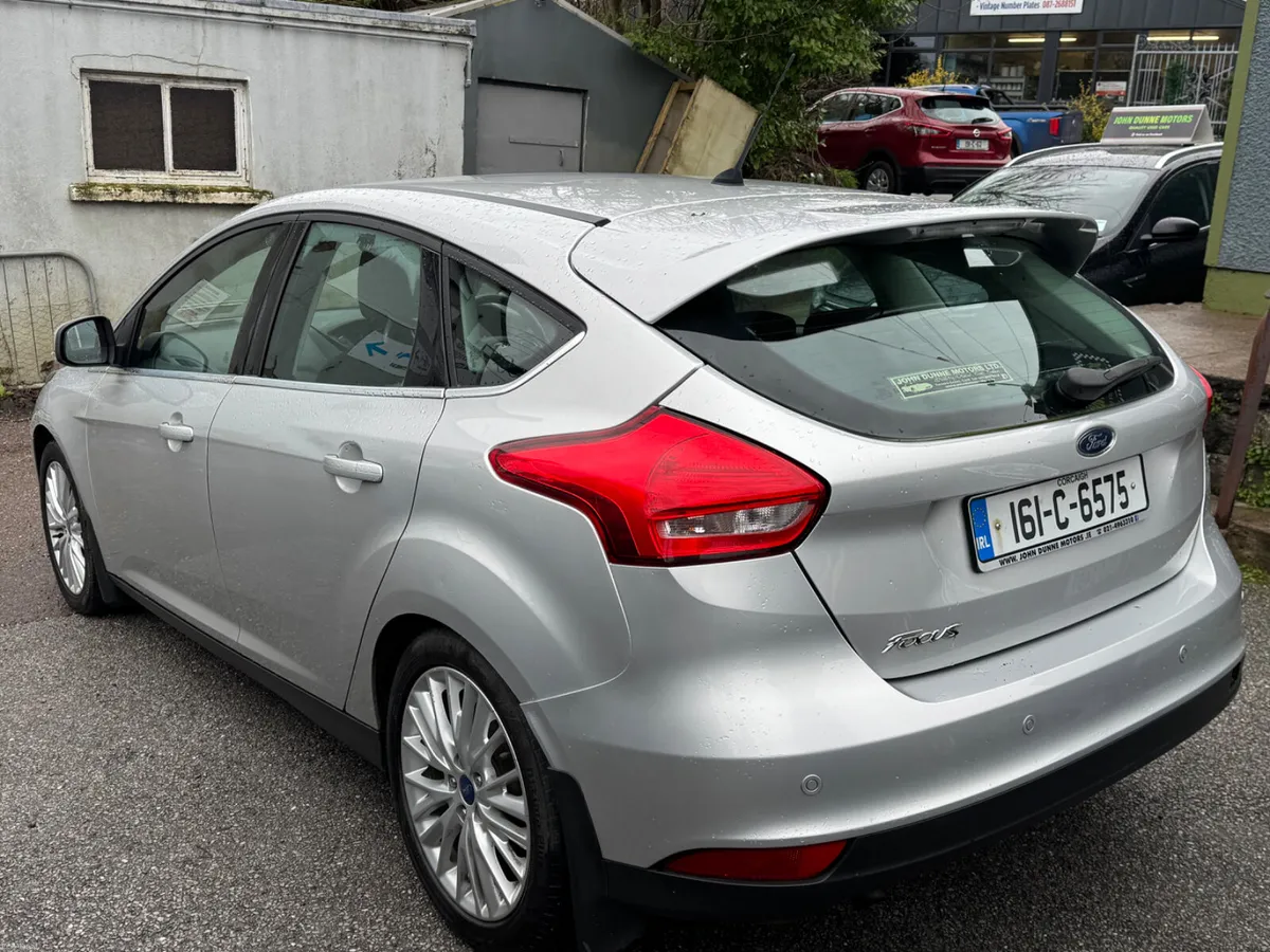 Ford Focus Zetec Hb Diesel - Image 4