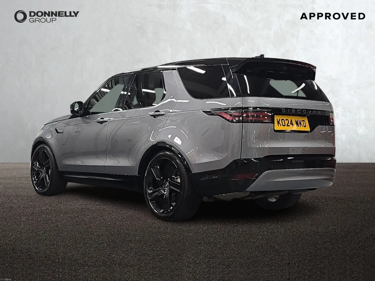 Land Rover Discovery Diesel Sw Dynamic HSE - Image 2