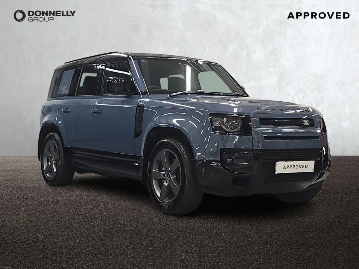 Land Rover Defender Diesel Estate X-Dynamic HSE - Image 1