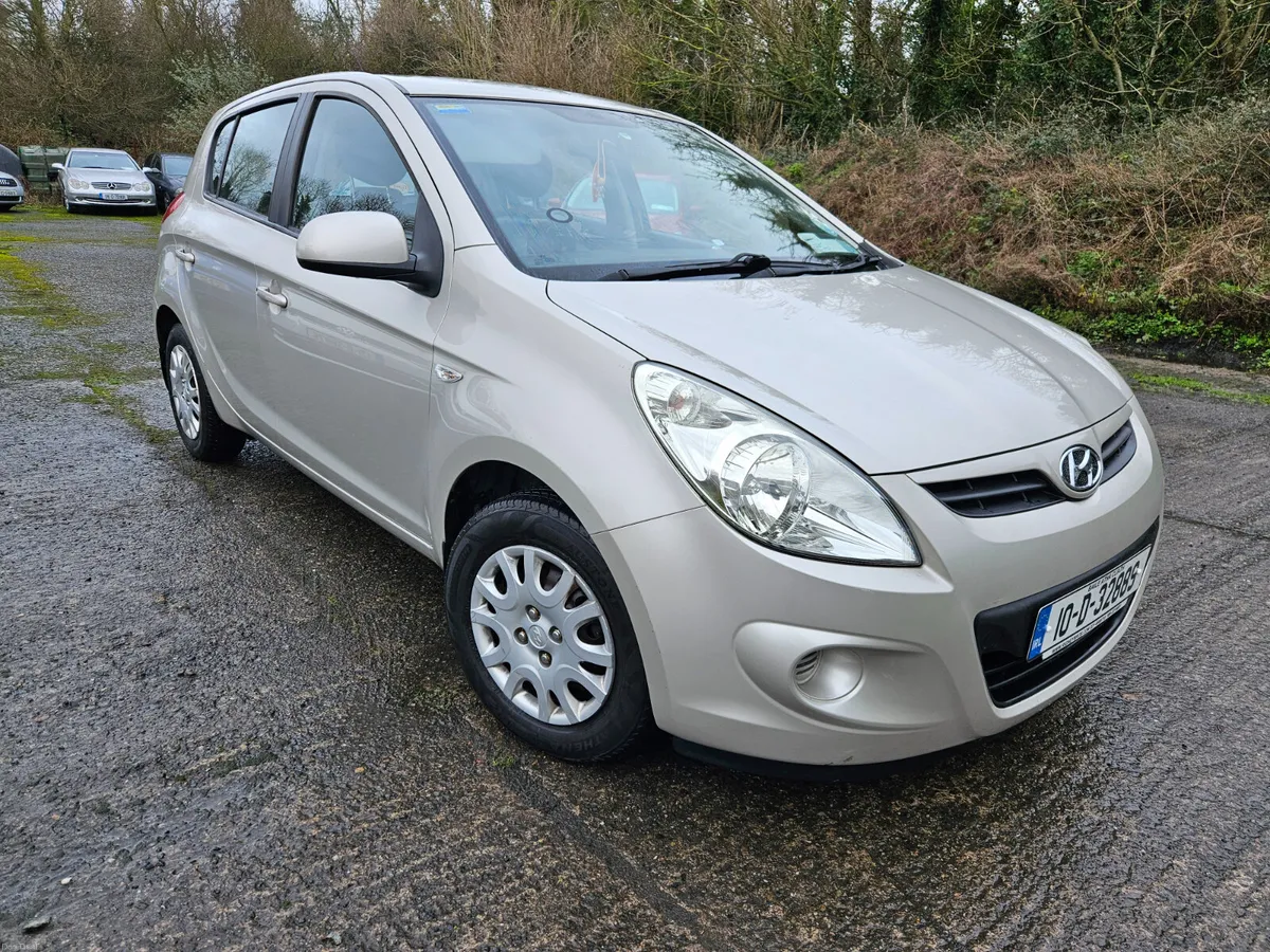 Hyundai i20 2010 1.2cc low mileage - Image 2