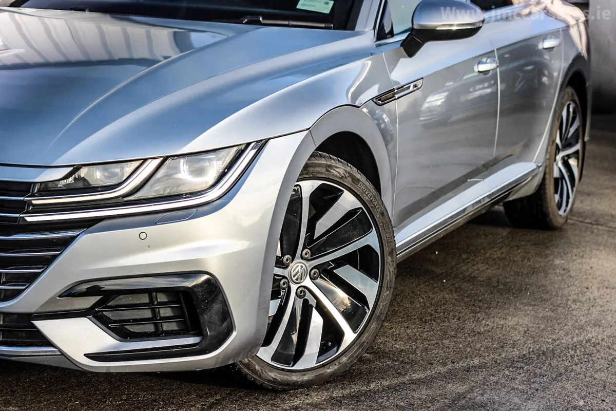 2018 VOLKSWAGEN ATREON R-LINE - Image 2