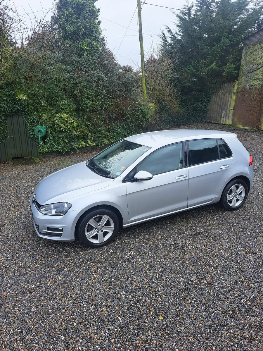 Volkswagen Golf 2015 - Image 1