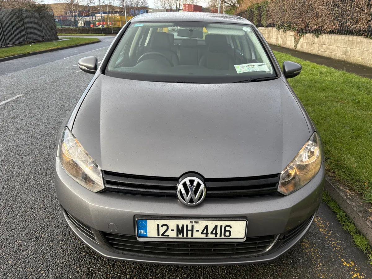Volkswagen Golf 2012 - Image 2