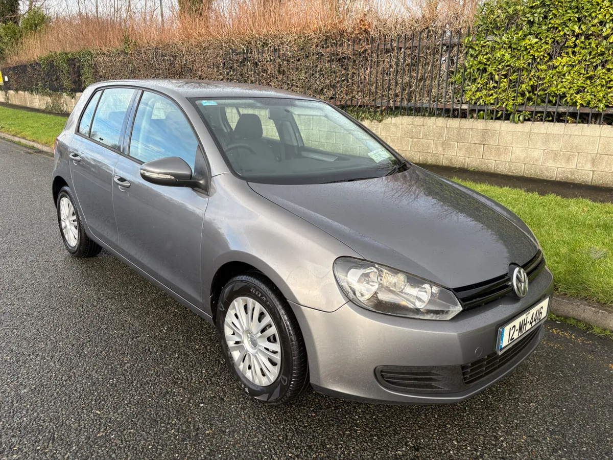 Volkswagen Golf 2012 - Image 1