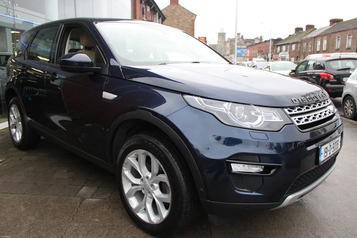 Land Rover Discovery Sport HSE 7 SEAT AUTO 2019 - Image 2