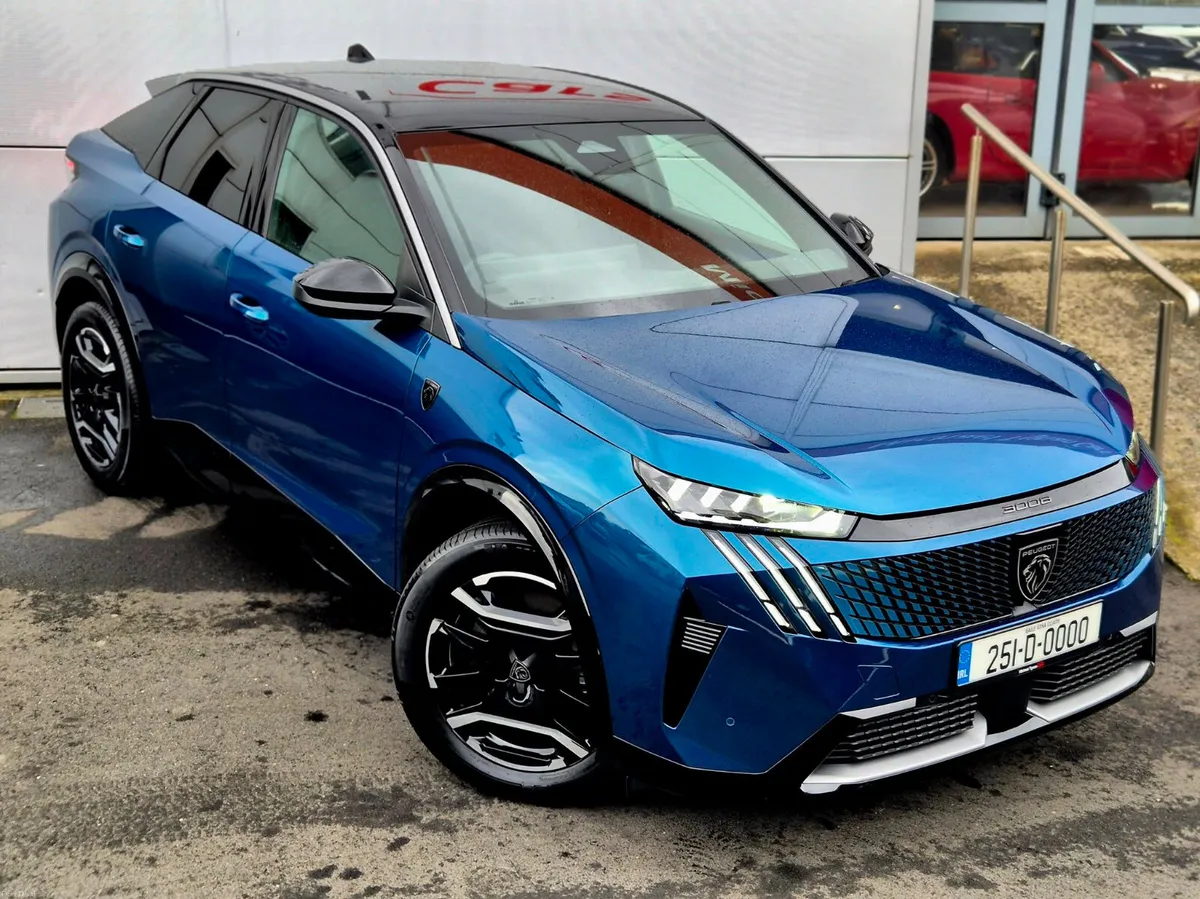2025 Peugeot 3008 EV GT Line 73kwh - Image 3