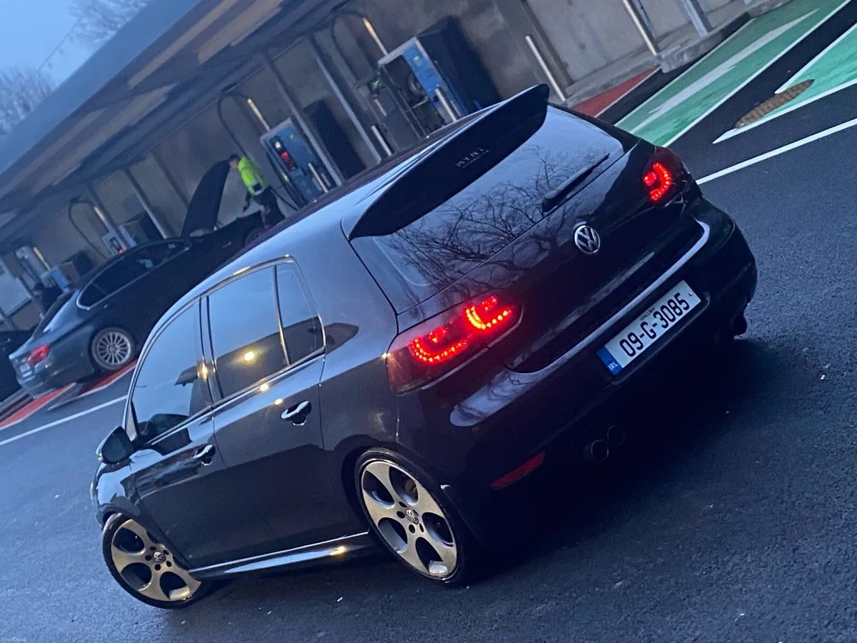 Volkswagen Golf 2.0TDI - Image 3