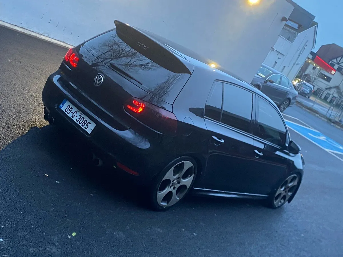 Volkswagen Golf 2.0TDI - Image 4
