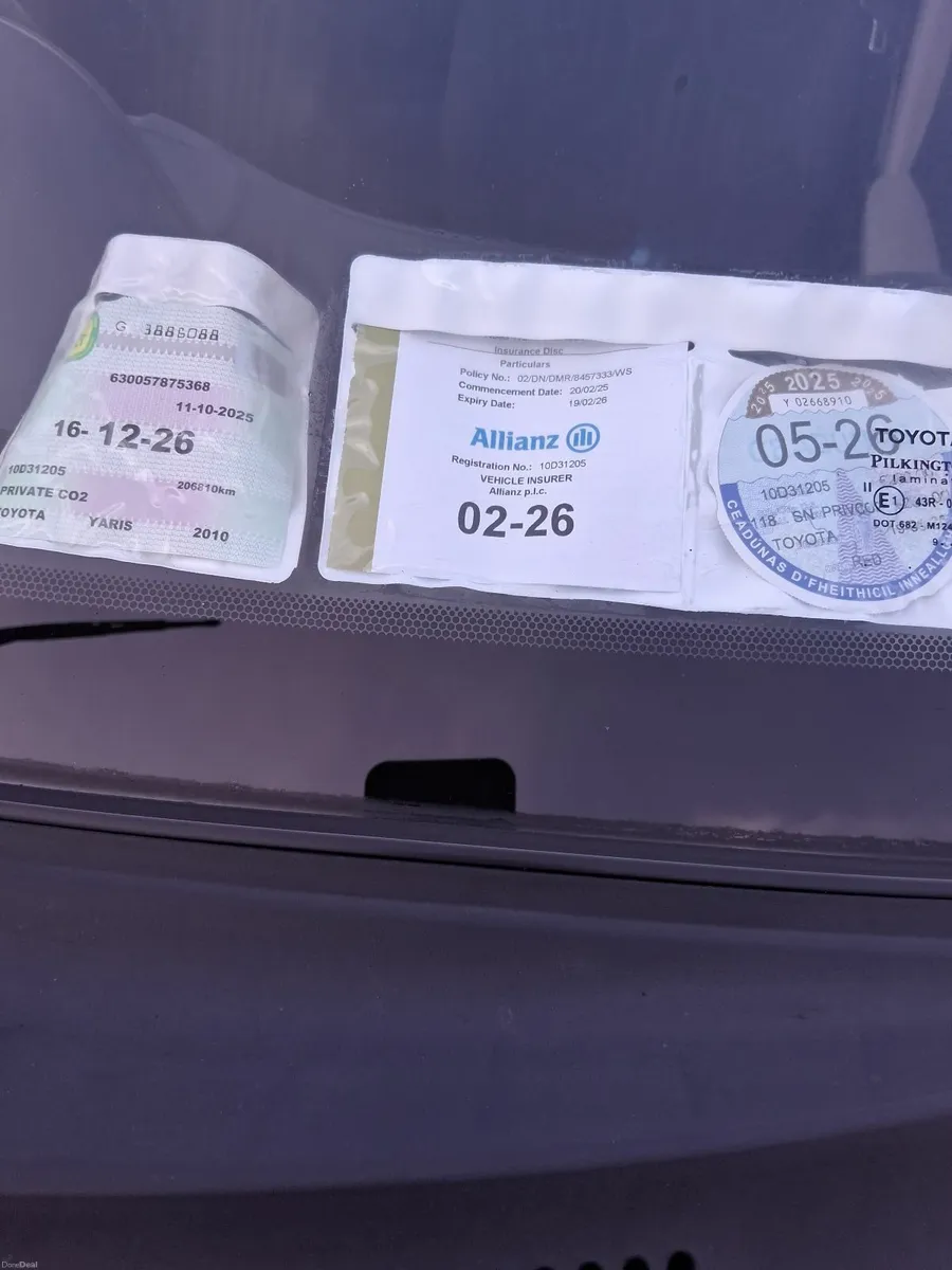 Toyota Yaris 2010 - Image 2