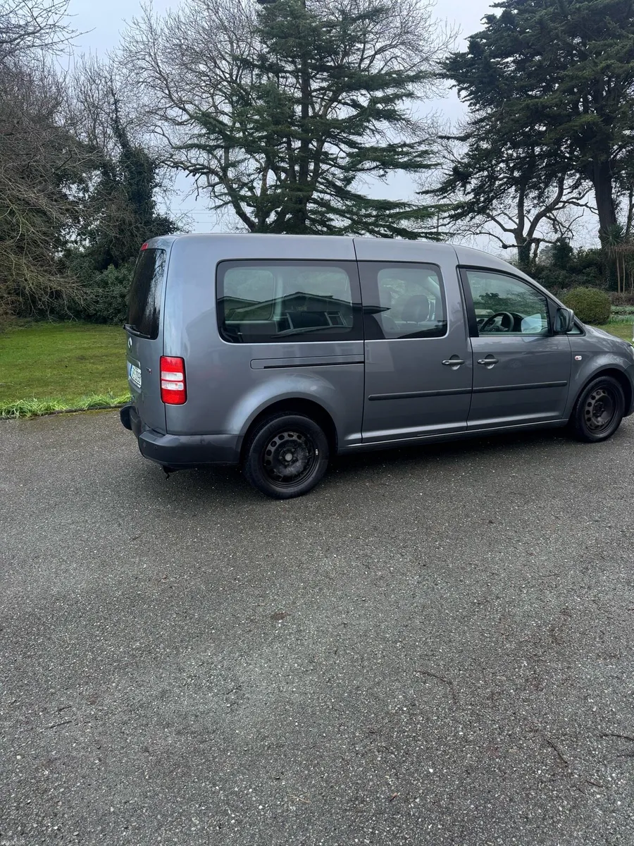 Automatic, 5 seats, NCT 11/26 - Image 2