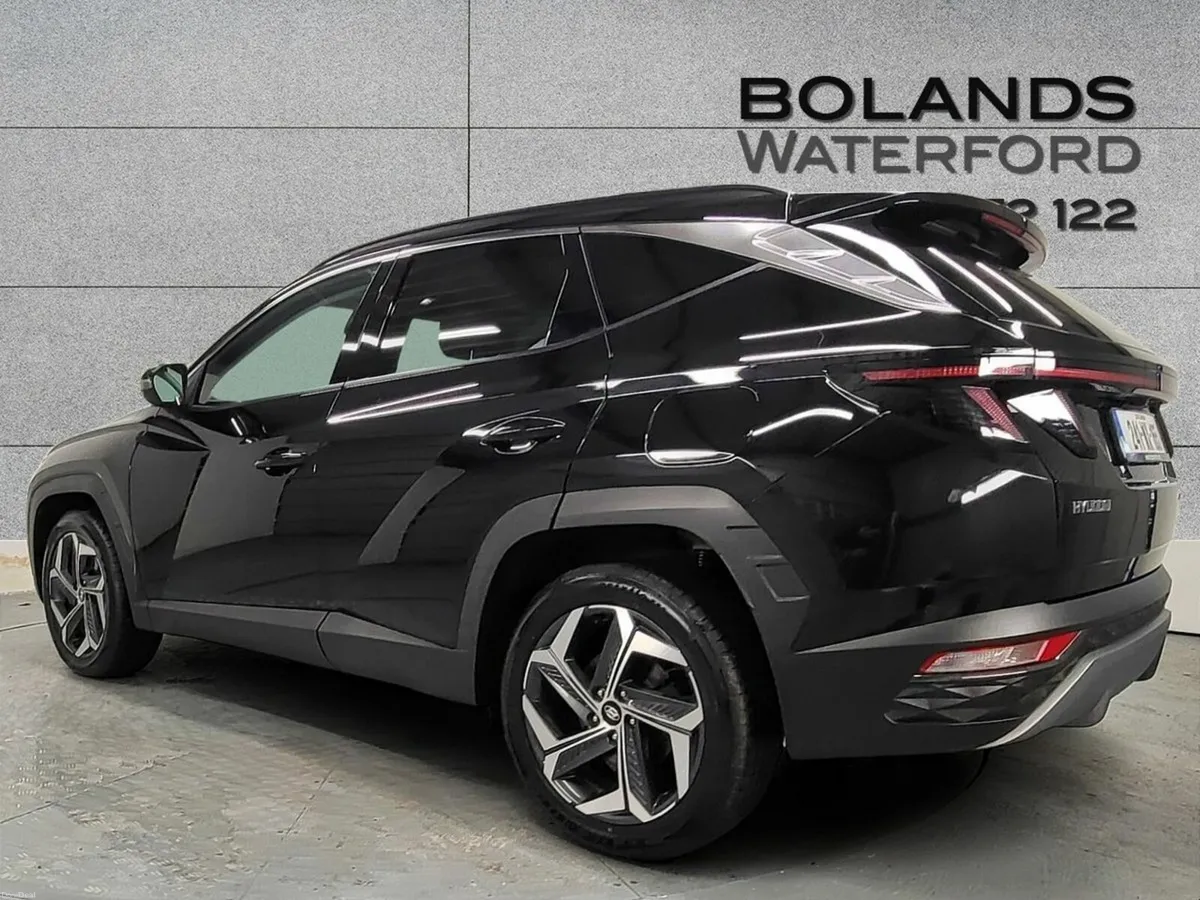 Hyundai Tucson 2WD Executive Plus HEV STG Auto Fin - Image 3