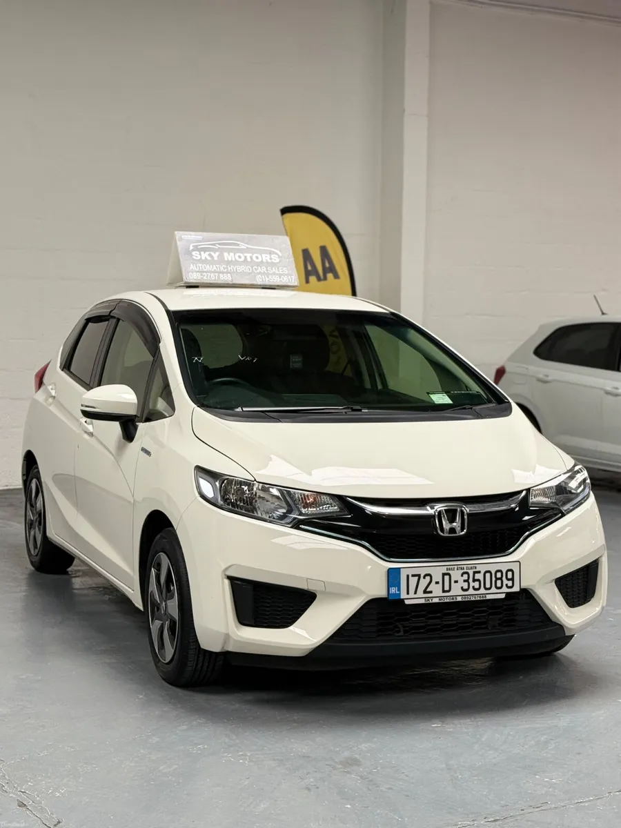 2017 Honda Fit 1.5 Hybrid Auto,46K Miles - Image 3