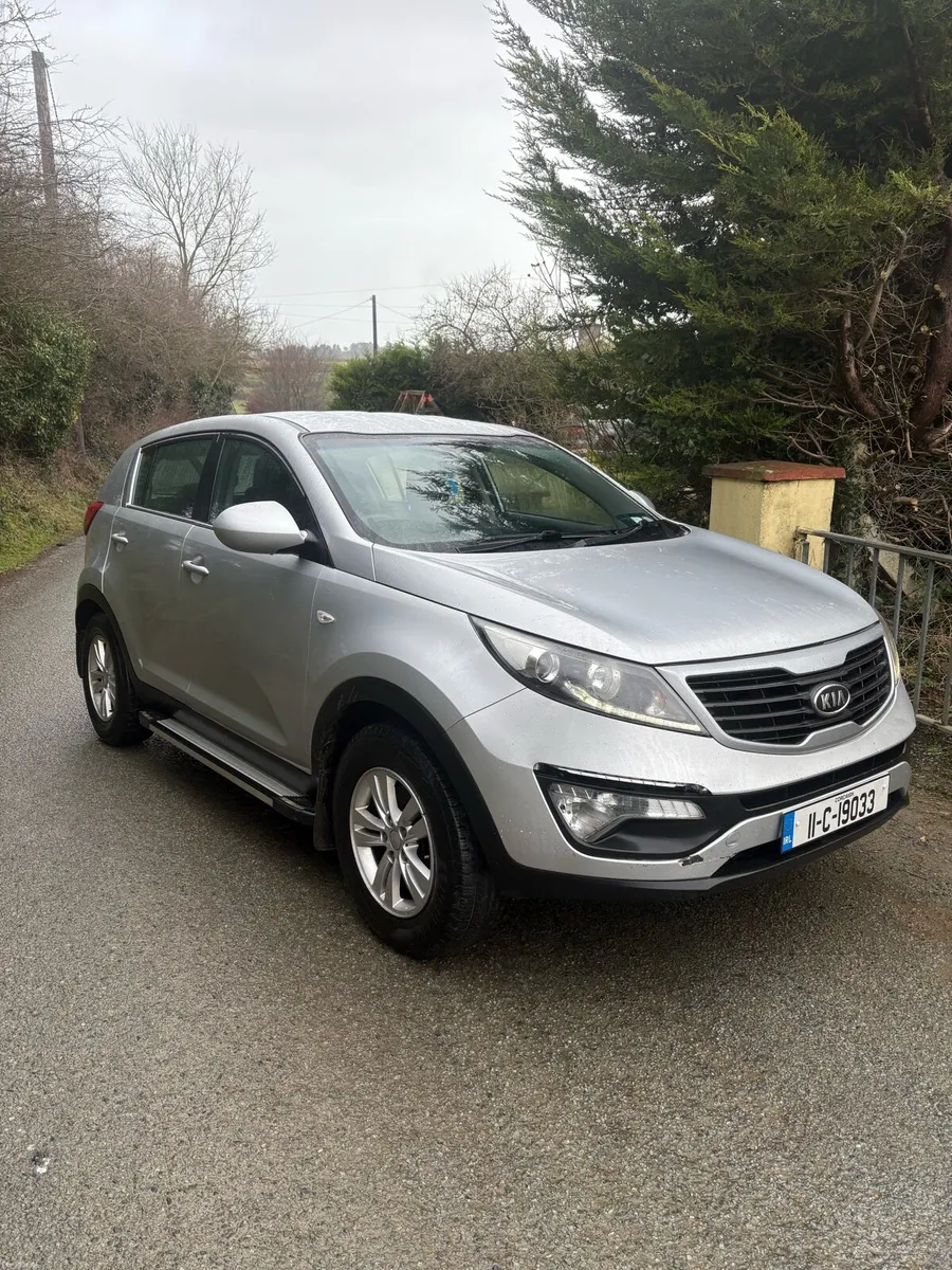 2011 Kia sportage - Image 1