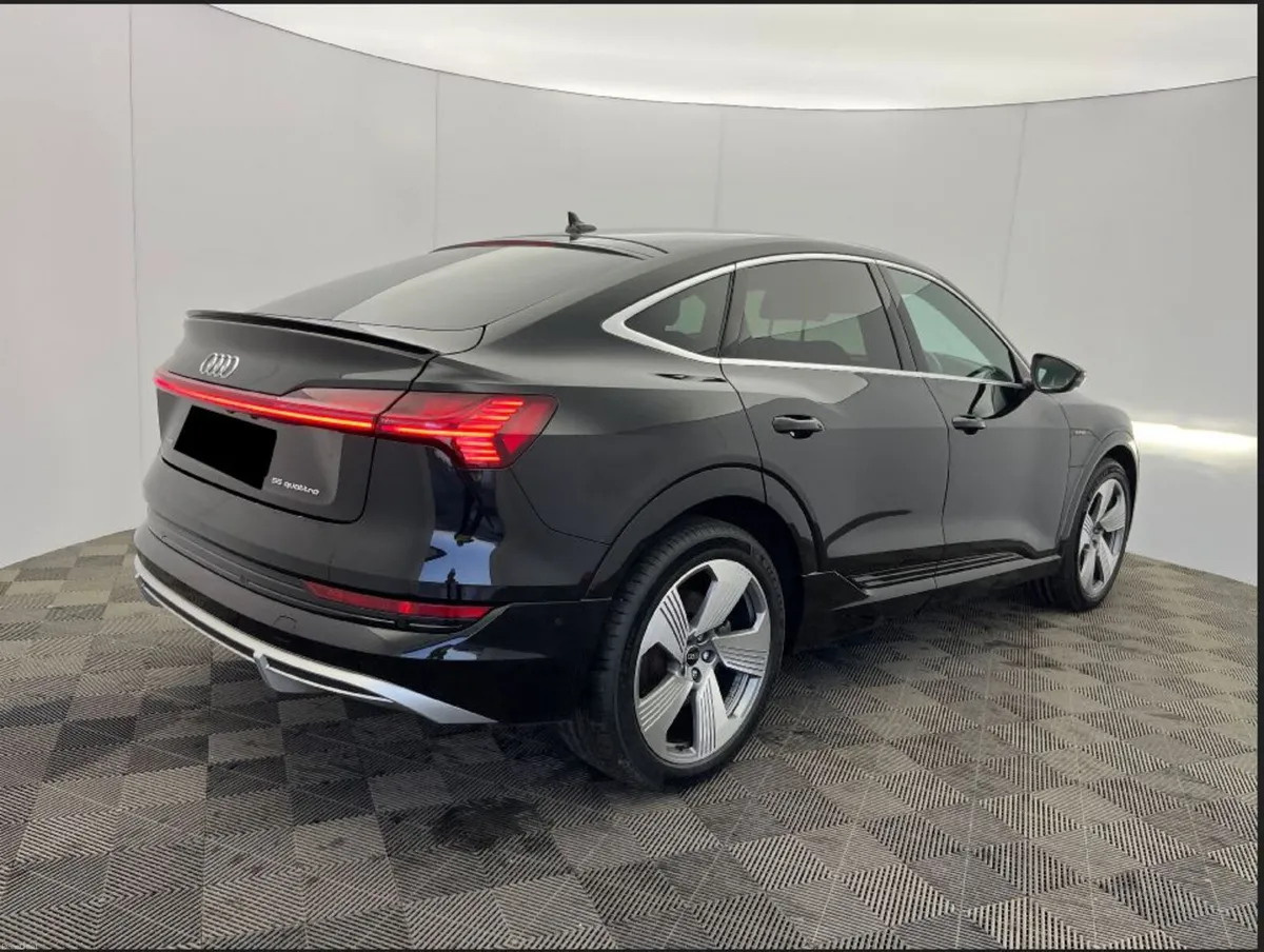 AUDI E-TRON S LINE 55 QUATTRO SPORTBACK // 95KwH - Image 3