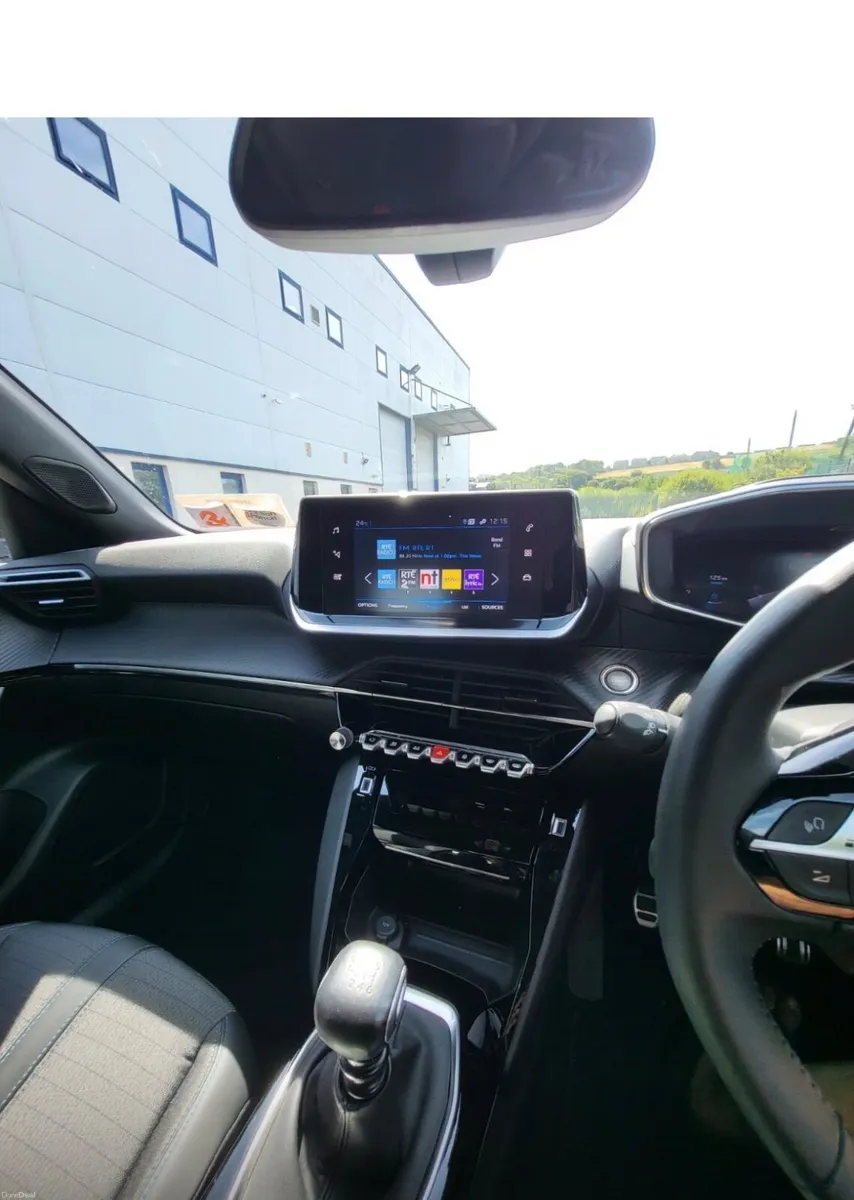 Peugeot 2008 2023 Allure - Image 4