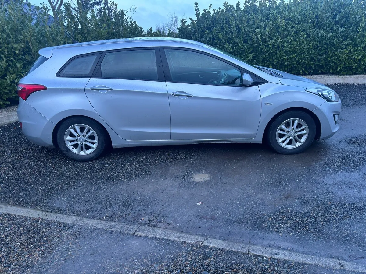 2012 HYUNDAI I30 1.6 NEW NCT - Image 2