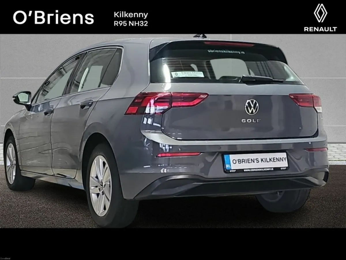 Volkswagen Golf 2.0 TDI 115HP Life - Image 3