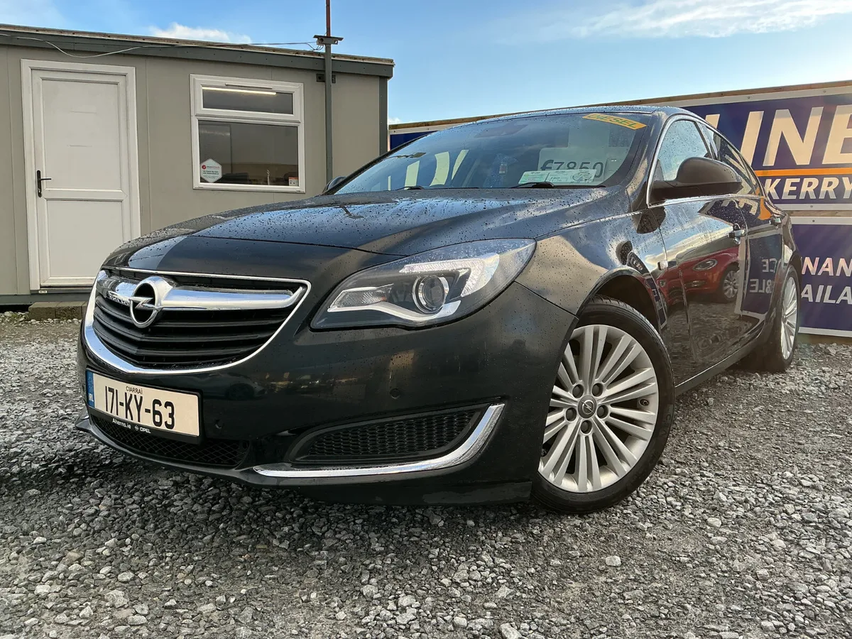 2017 OPEL INSIGNIA 1.6 DIESEL LEATHER SPOTLESS - Image 2