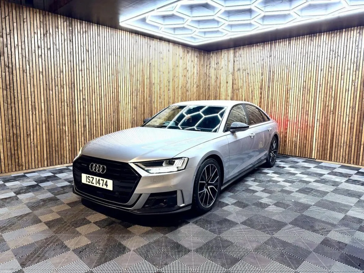 Audi A8 2020 Quattro - Image 2