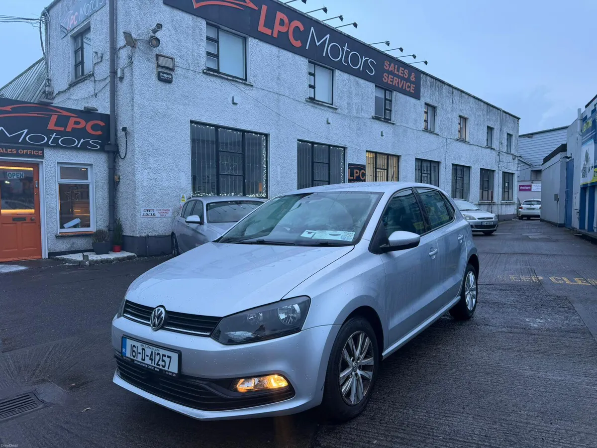 Volkswagen Polo 2016 - Image 2