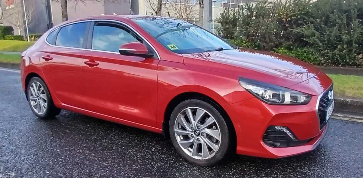 Hyundai i30 2019 1.0 DELUXE 5dr *FSH* - Image 1