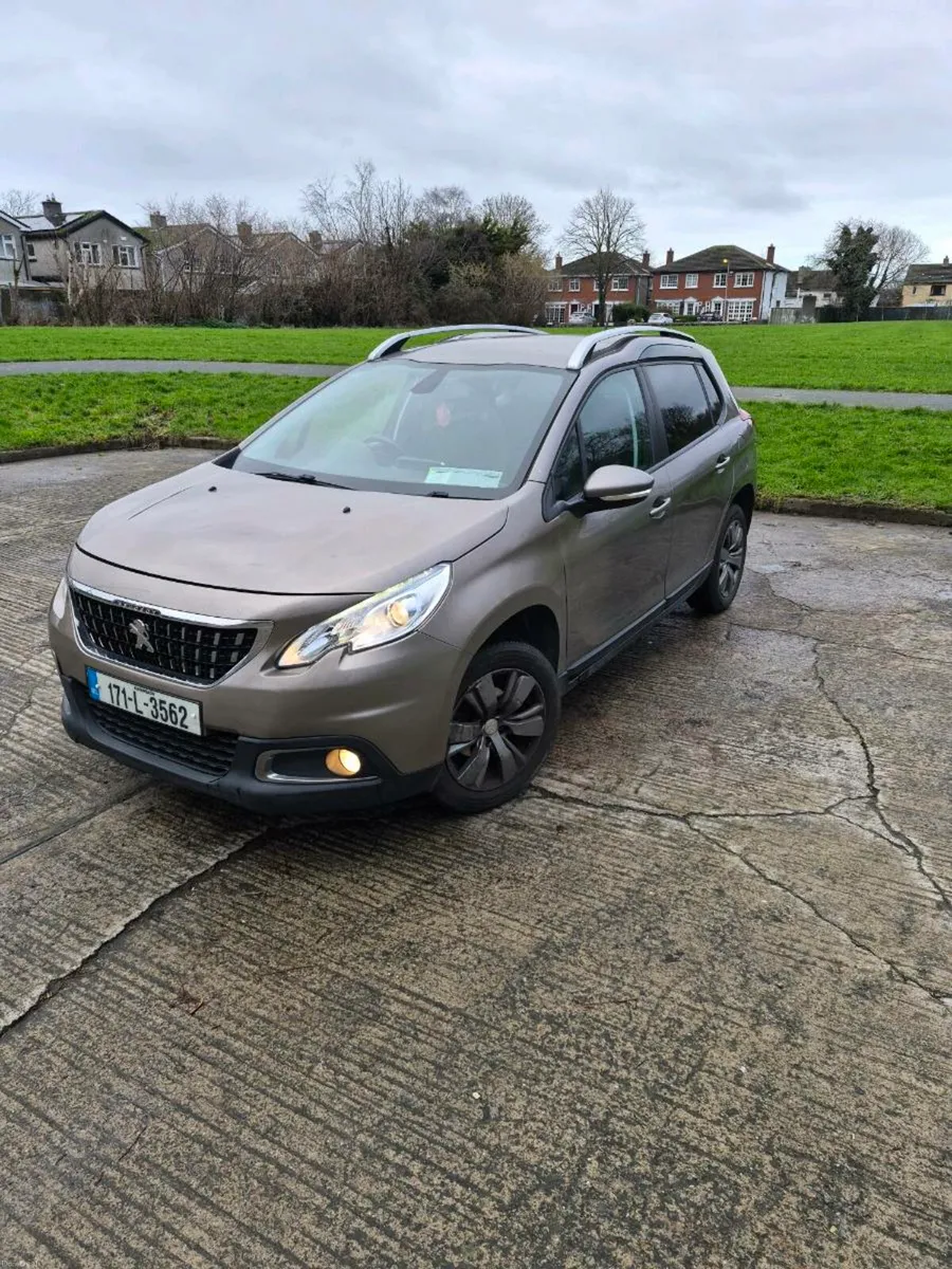 Peugeot 2008 1.2 petrol 2017 - Image 2