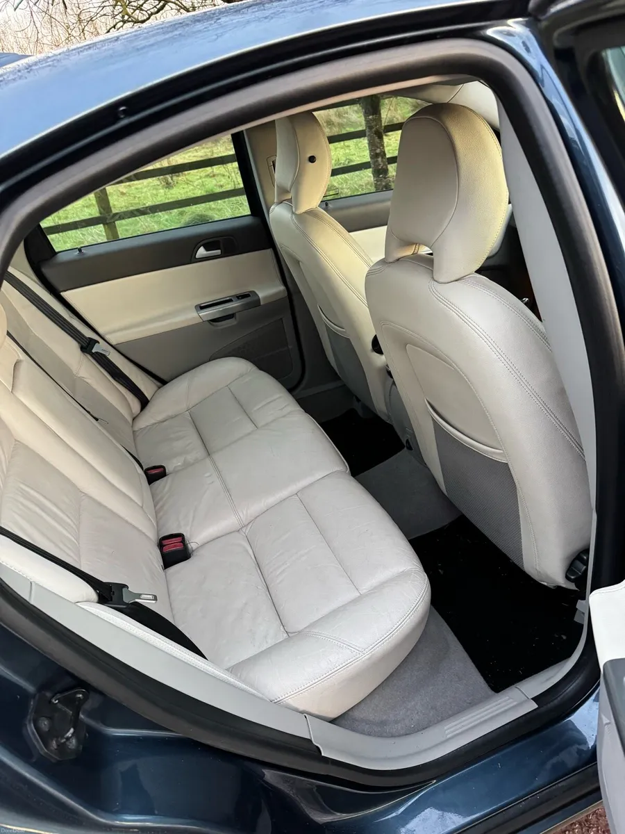 Volvo s40 - Image 4