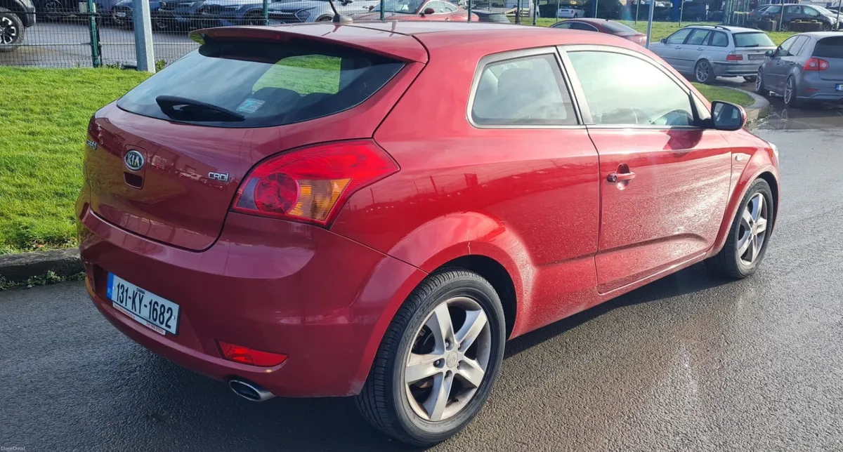 2013 Kia Ceed - Image 2