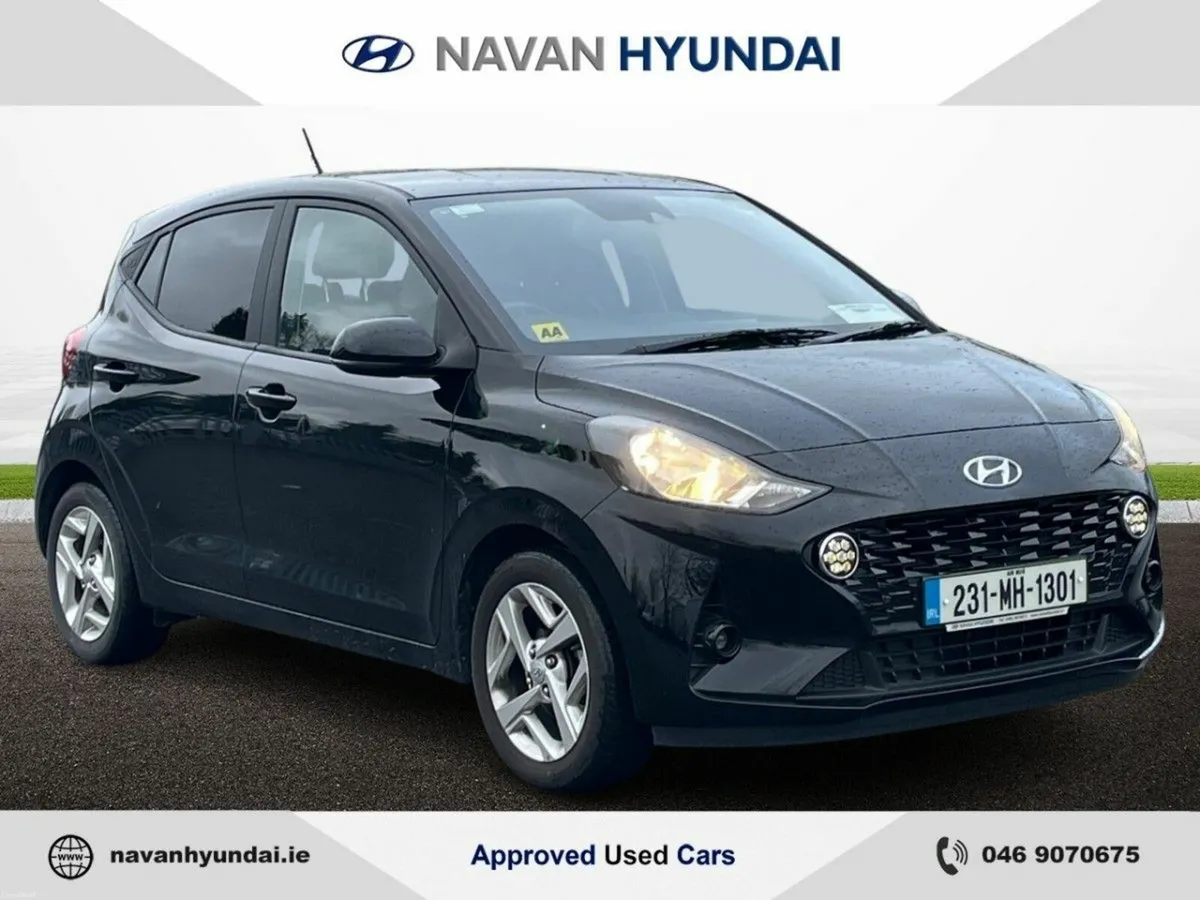 Hyundai i10 Deluxe - Image 1