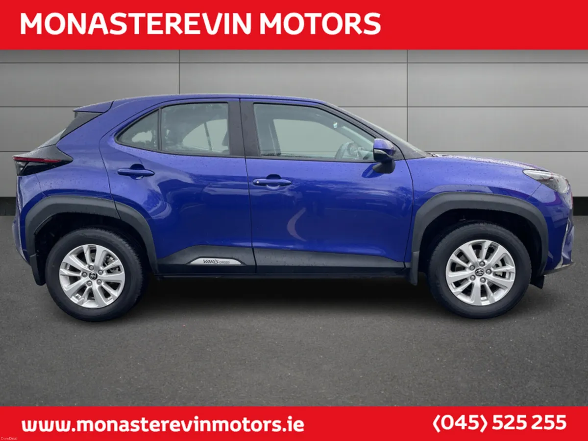 Toyota Yaris Cross LUNA 4DR AUTO - Image 3