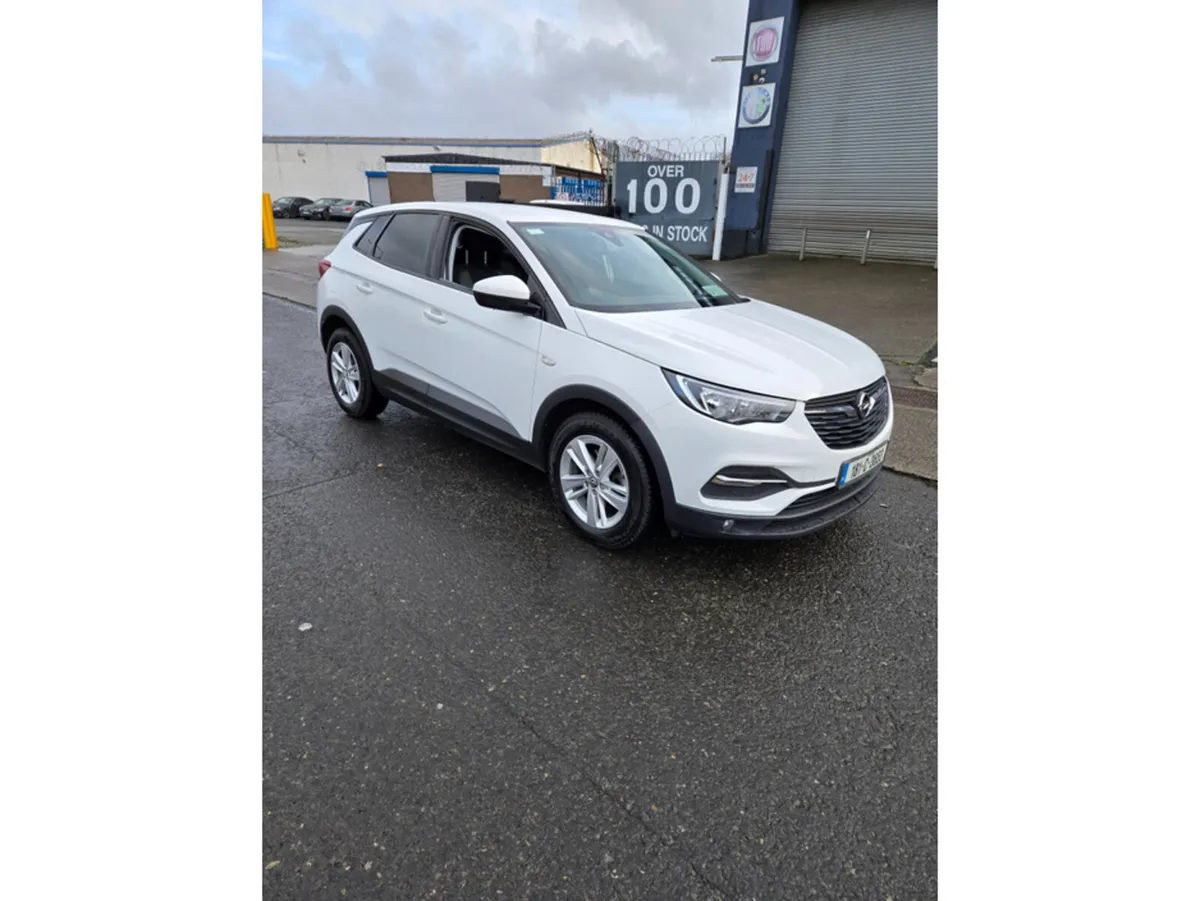 Opel Grandland X SC 1.2I 130PS 4DR// VERY CLEAN EX - Image 1