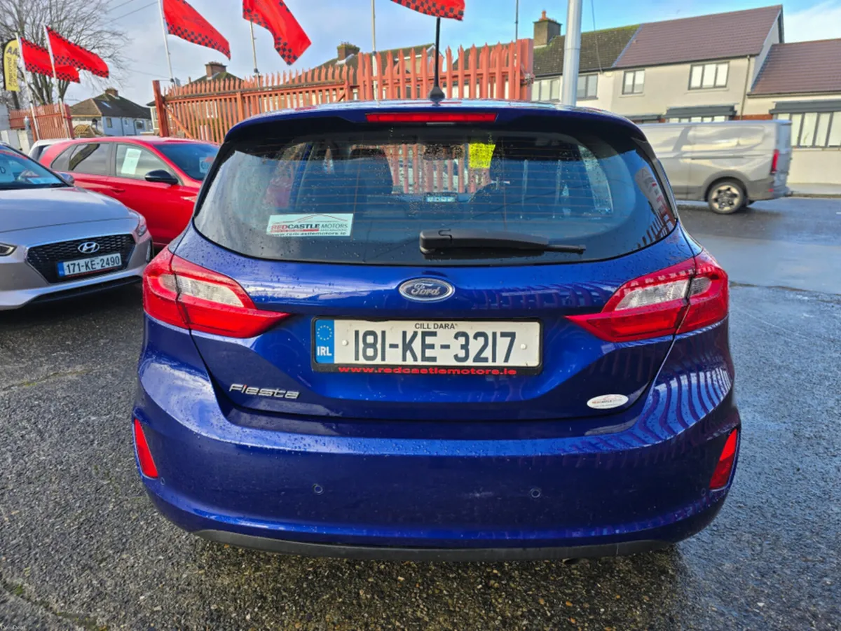 Ford Fiesta TITANIUM 1.1 85PS 4DR - Image 4