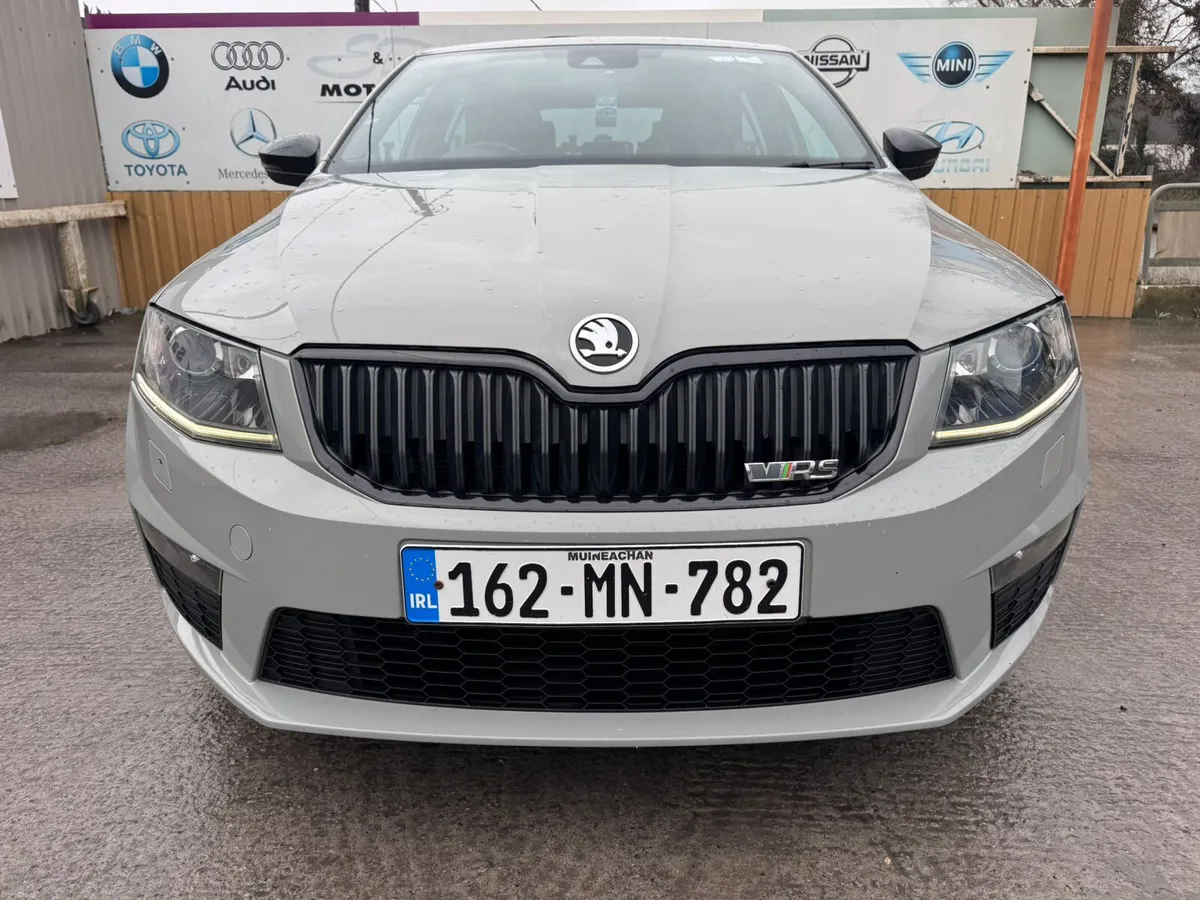 162 Skoda Octavia 2.0TDI RS 184PS DSG AUTOWarranty - Image 2