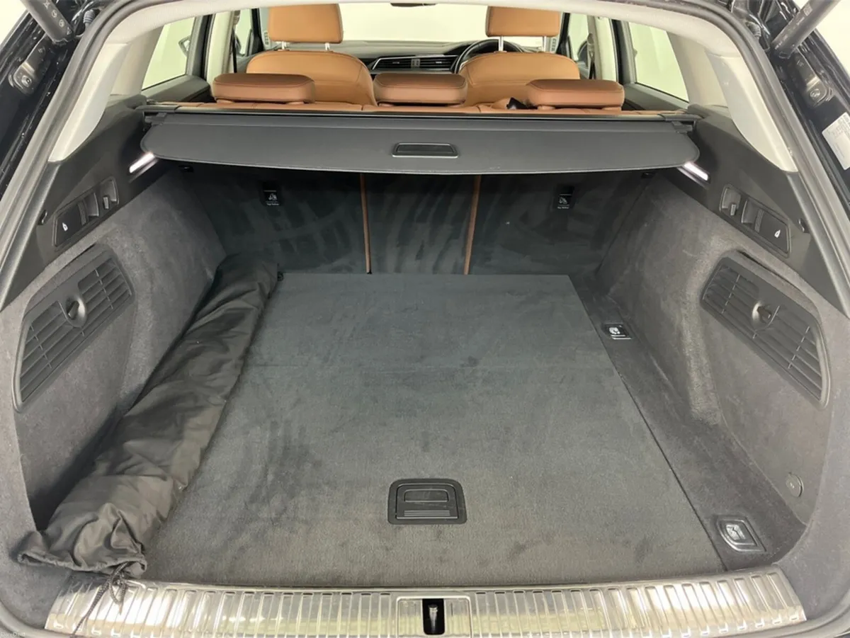 Audi e-tron TECHNIK 50 QUATTRO**NEW 22"ALLOYS**FRO - Image 2