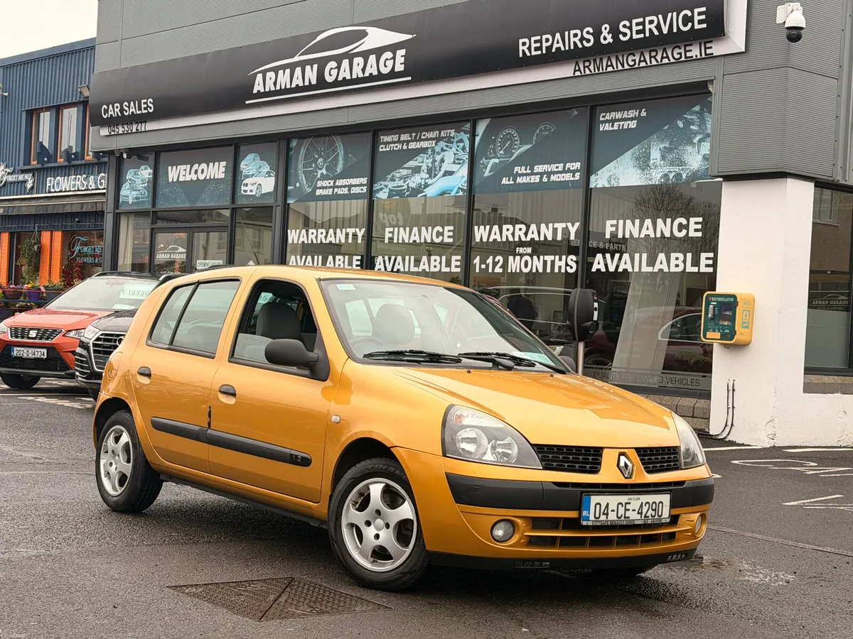 Renault Clio 20041.2 low mileage - Image 1