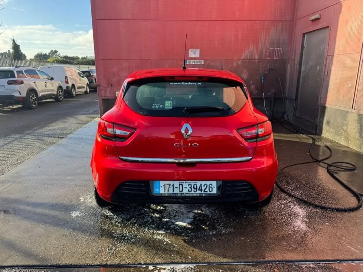 2017 Renault Clio - Image 3