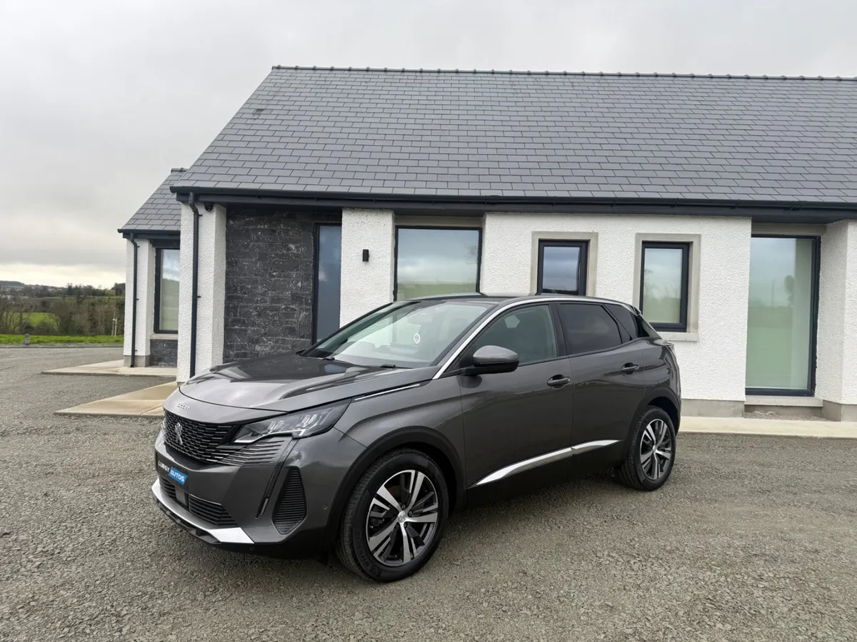 212 Peugeot 3008 Allure - Image 1