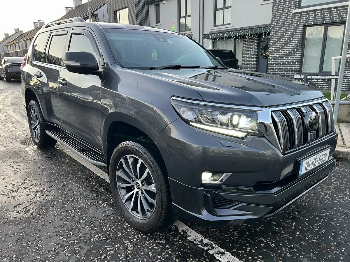 Toyota Landcruiser Prado with full Modelista Kit - Image 3
