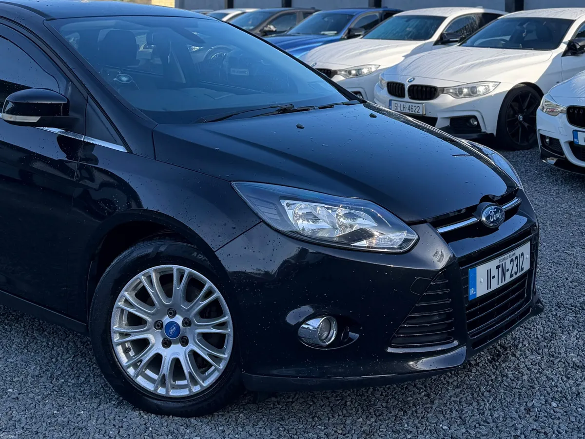 Ford Focus 2011 - Image 4