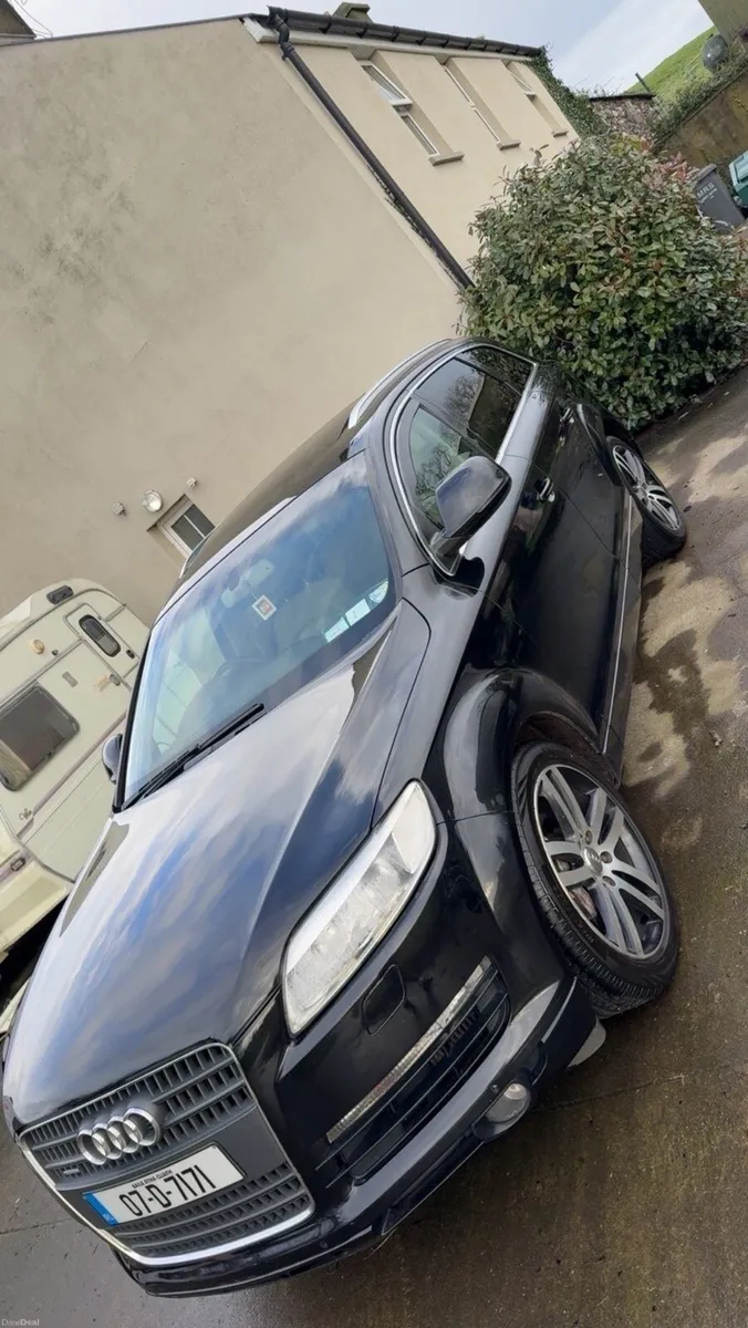 Audi Q7 2007 - Image 2
