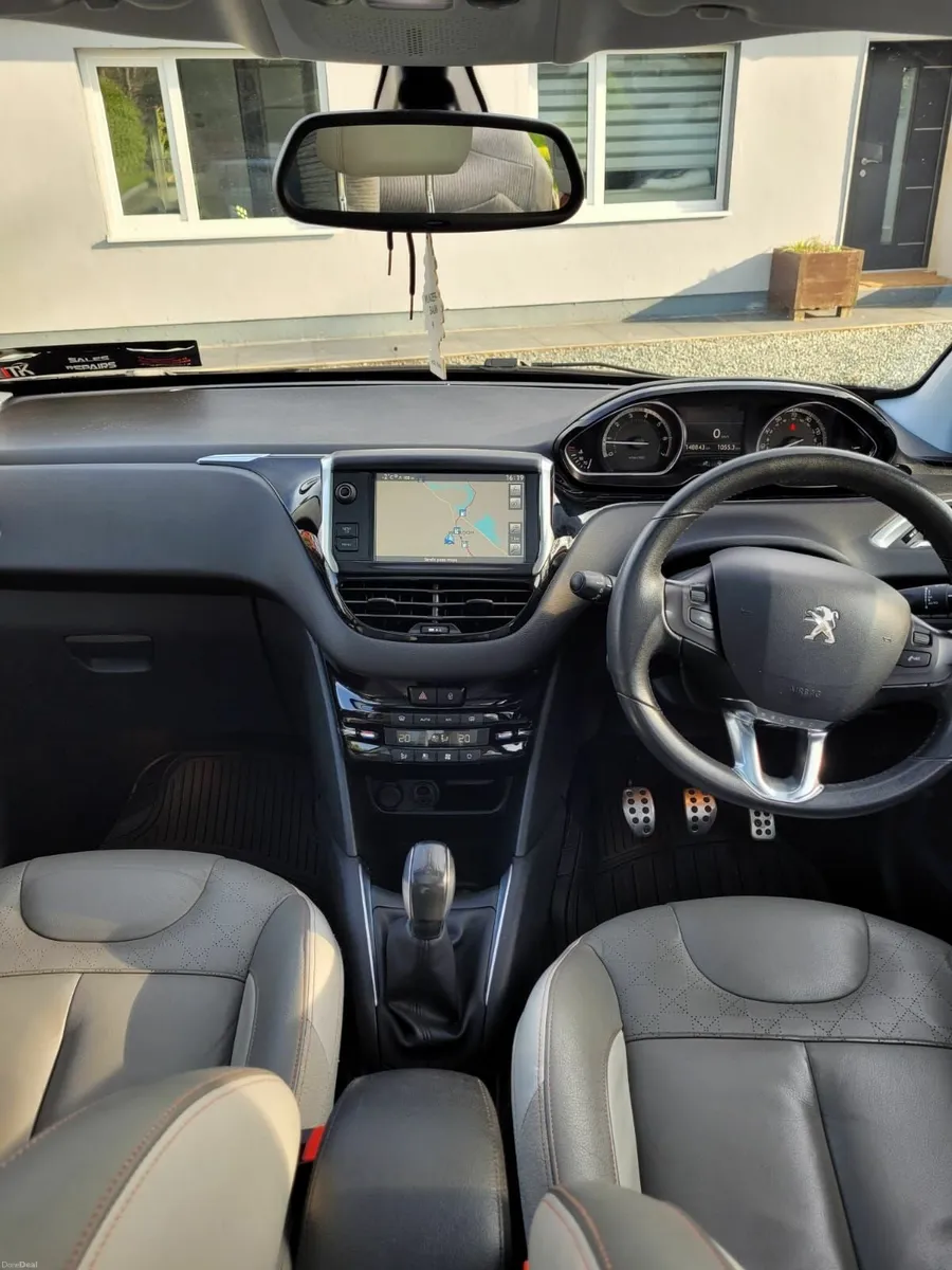 Peugeot 208 2014 High Spec - Image 4