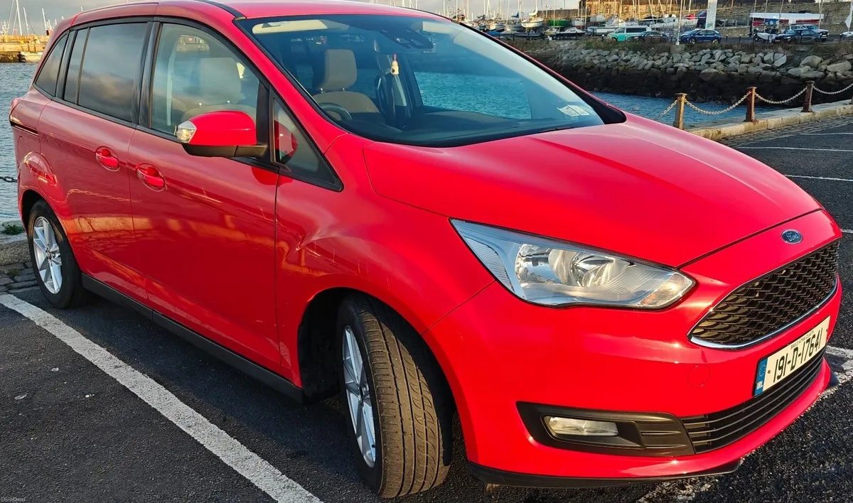 2019 Ford Grand C-Max (7-Seater) – ONLY 47k KM - Image 1