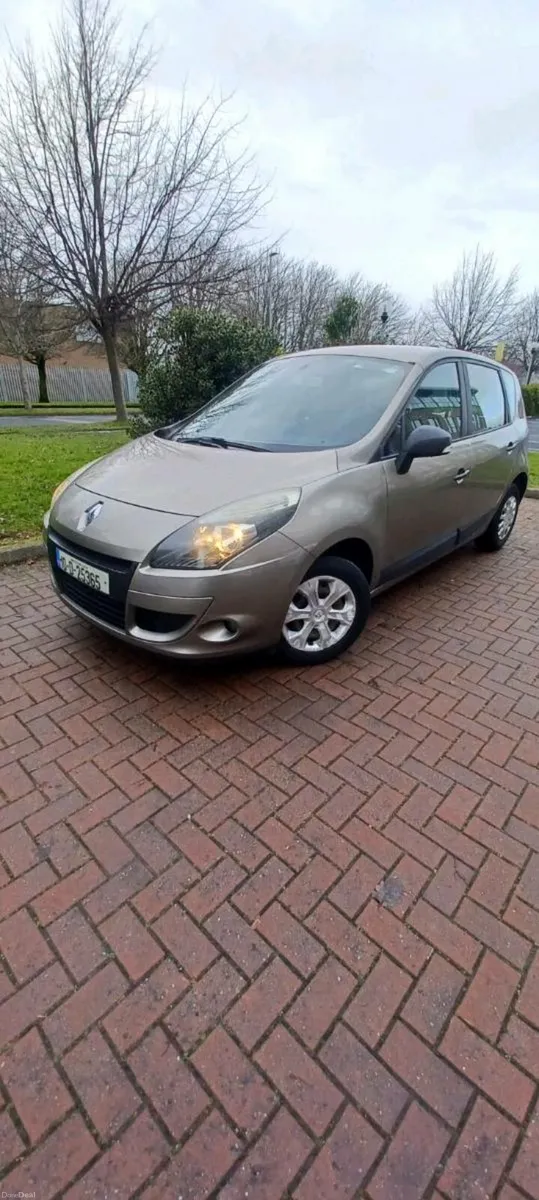 2010 Renault Scenic 1.5DCI Low Mileage - Image 2