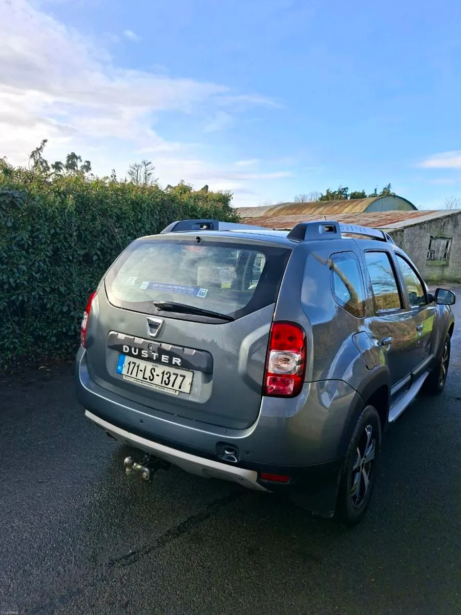 DACIA DUSTER 2017 LOW KM - Image 3