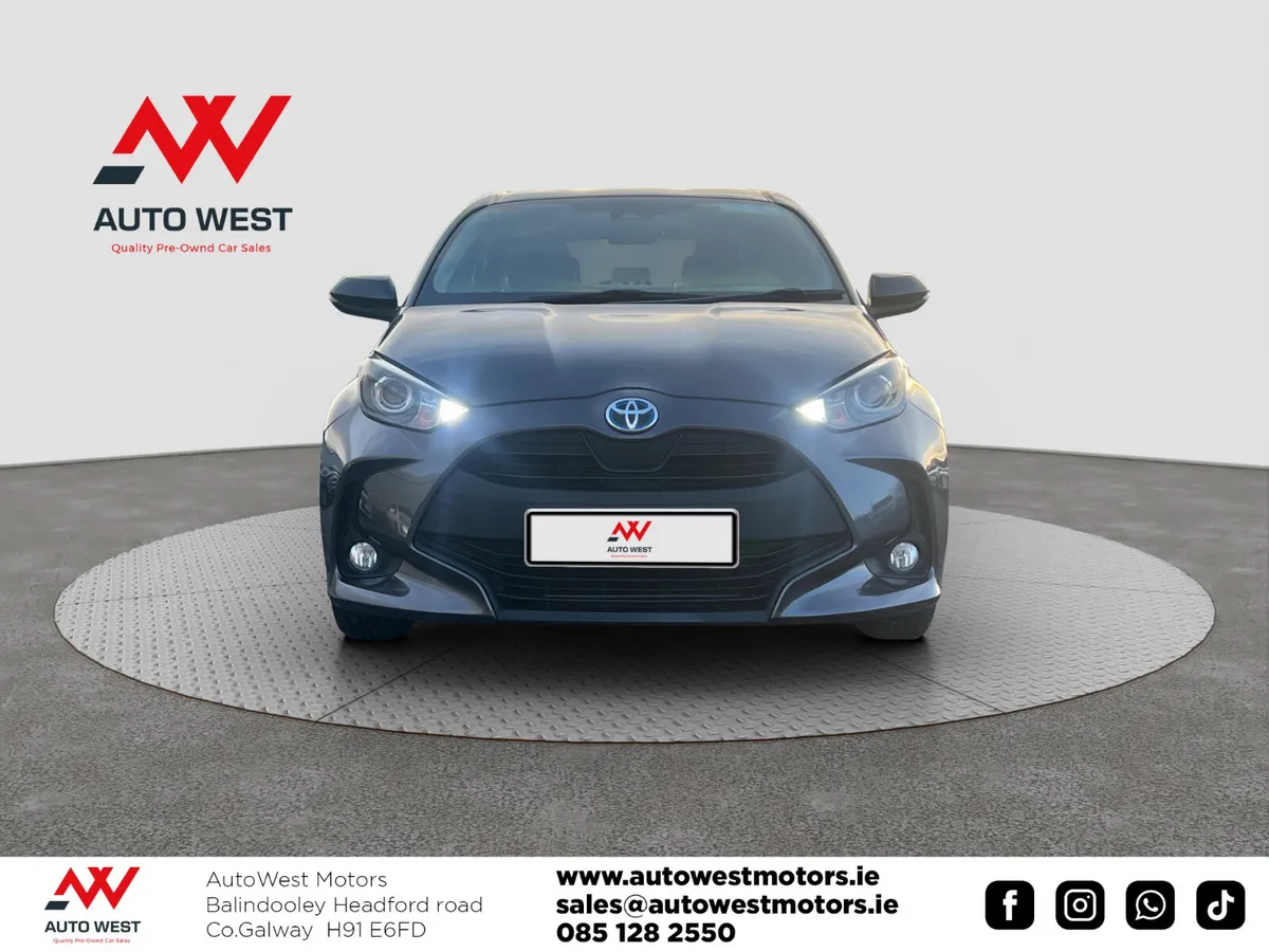 2022 Toyota Yaris 1.5 Self-Charging Hybrid - Image 2